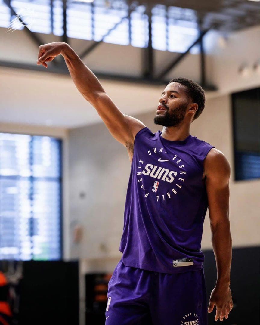 ナイキSunsサンズNBA25シーズン選手支給品プラクティスTシャツMサイズ