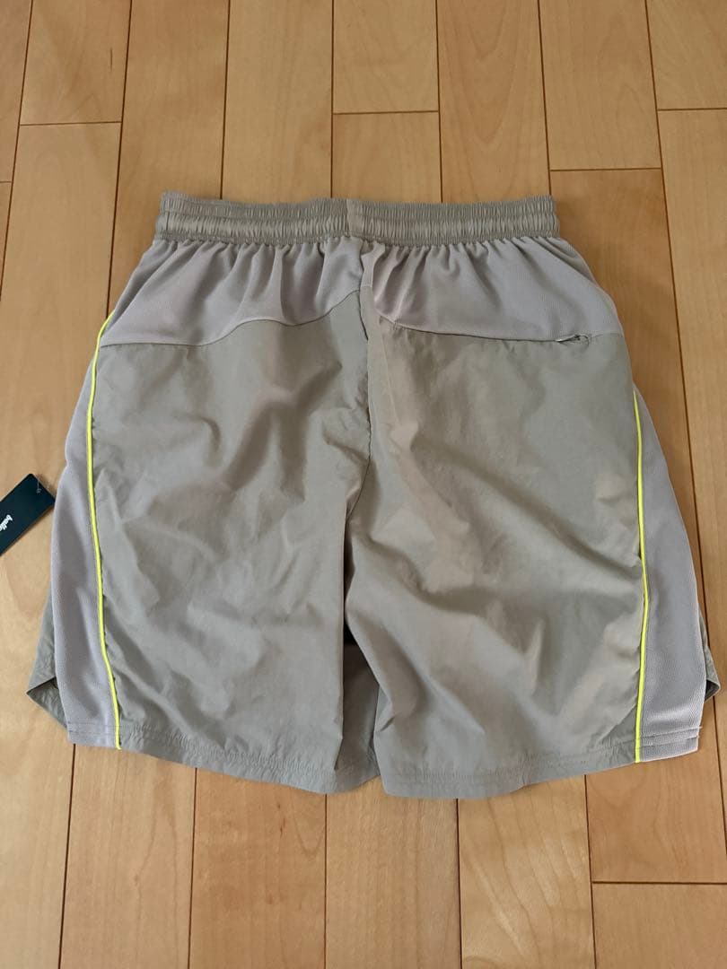 ウェア STREETMOVE Nylon Zip Shorts (taupe)