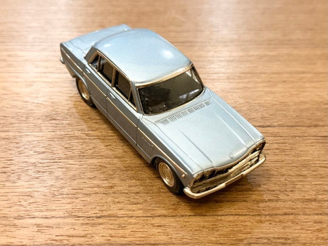 中古品 1/43 アドバンスピリット プリンス スカイライン 2000 ブルー