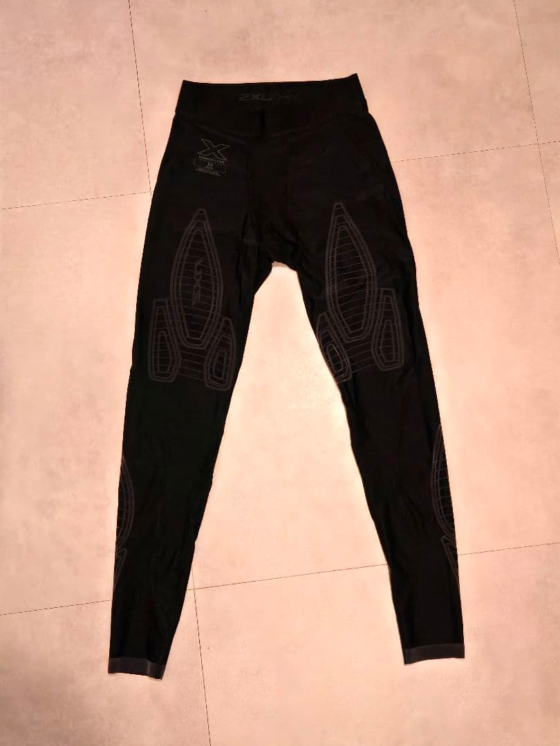2XU MCSクロストレ コンプレッションタイツ 【Mサイズ】