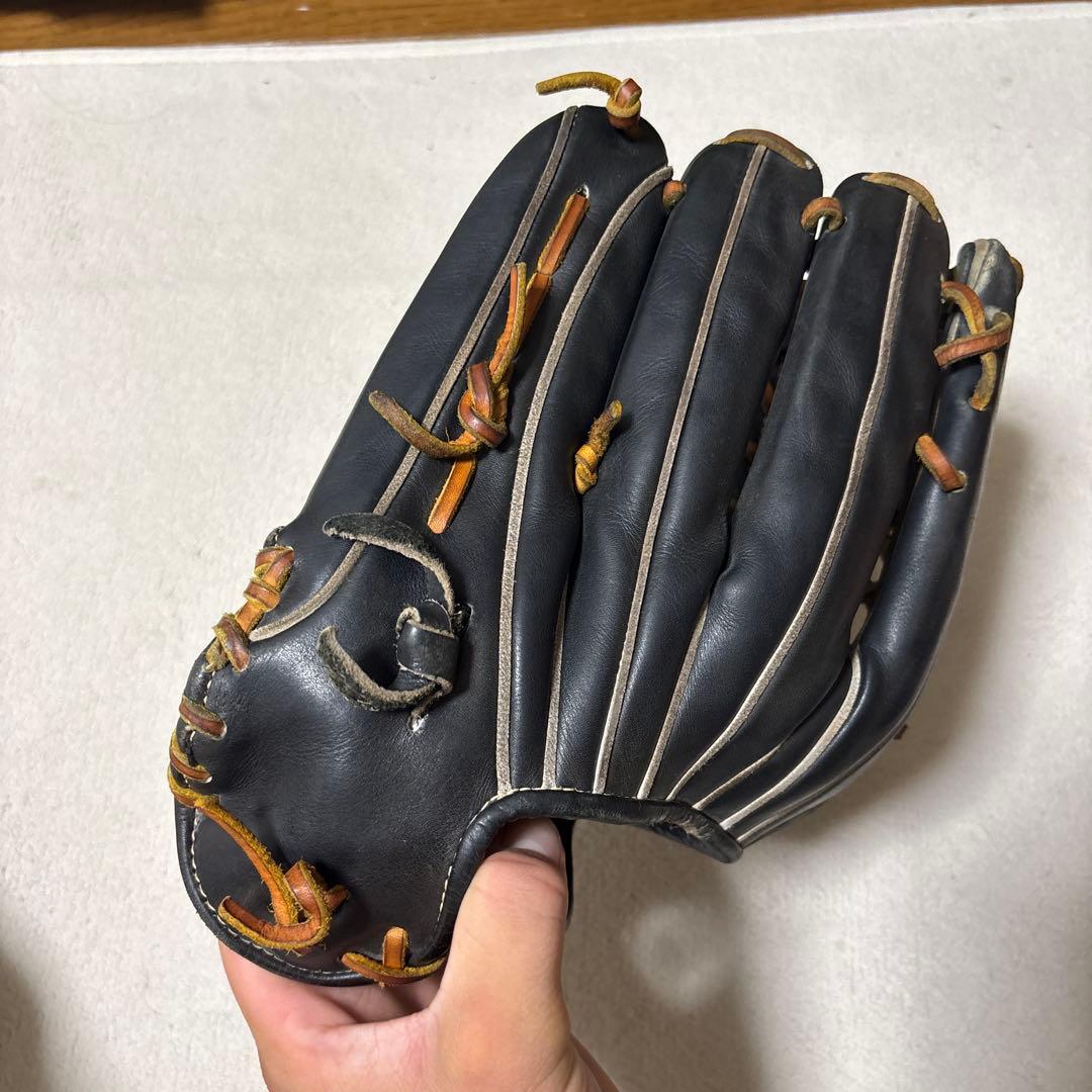 硬式野球グローブ 黒 レザー