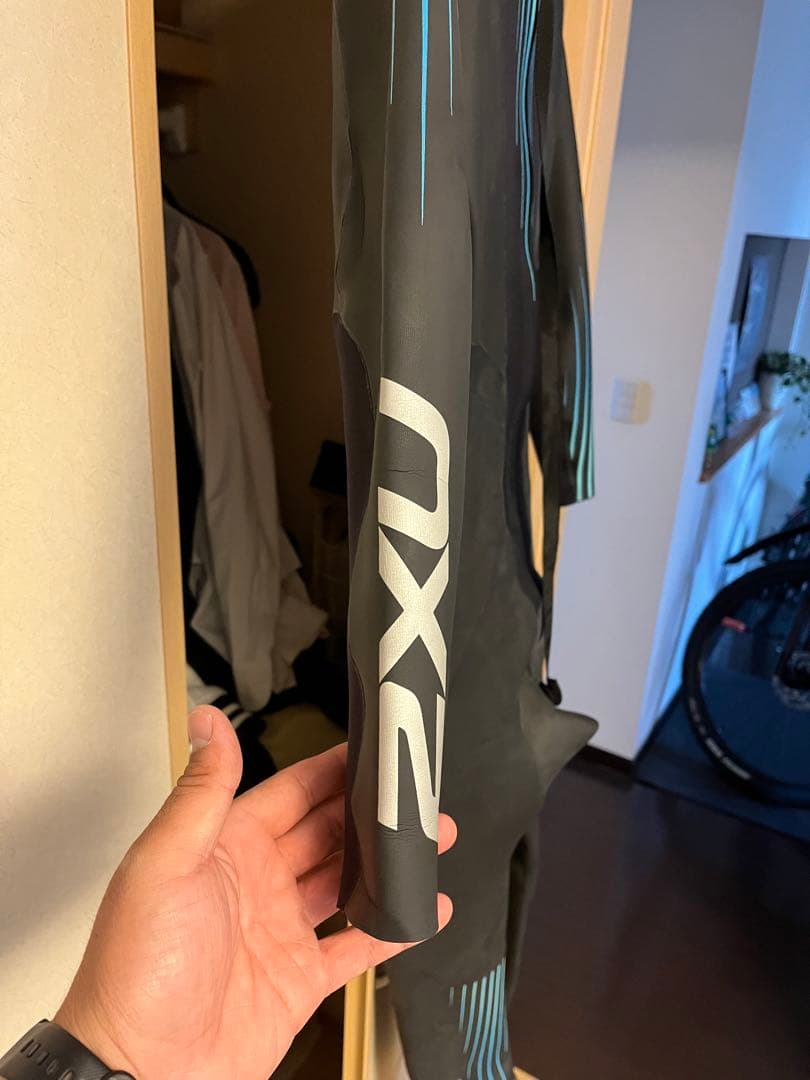 2XU フルスーツ ブラック 青ストライプ