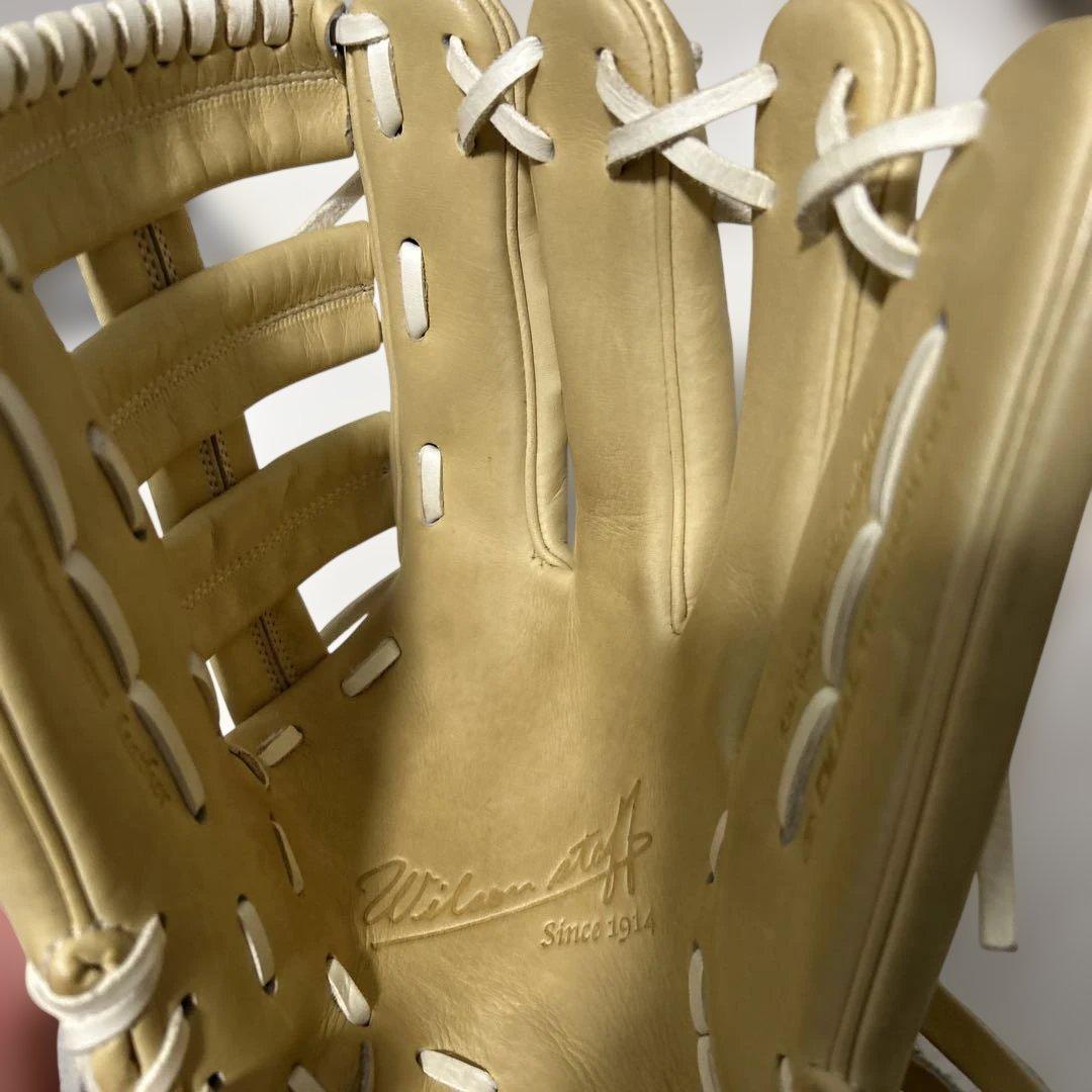 Wilson 硬式グローブ ベージュ