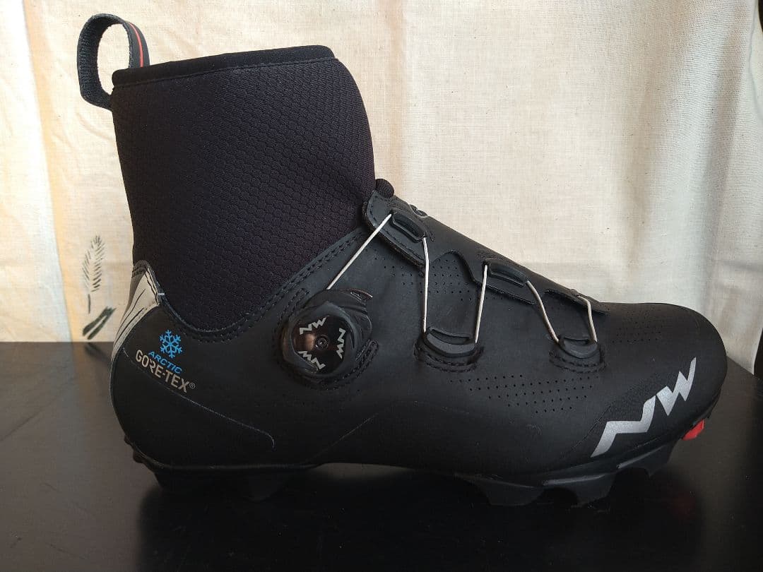 値下げ！　Northwave RAPTOR ARCTIC GTX 　26.6cm