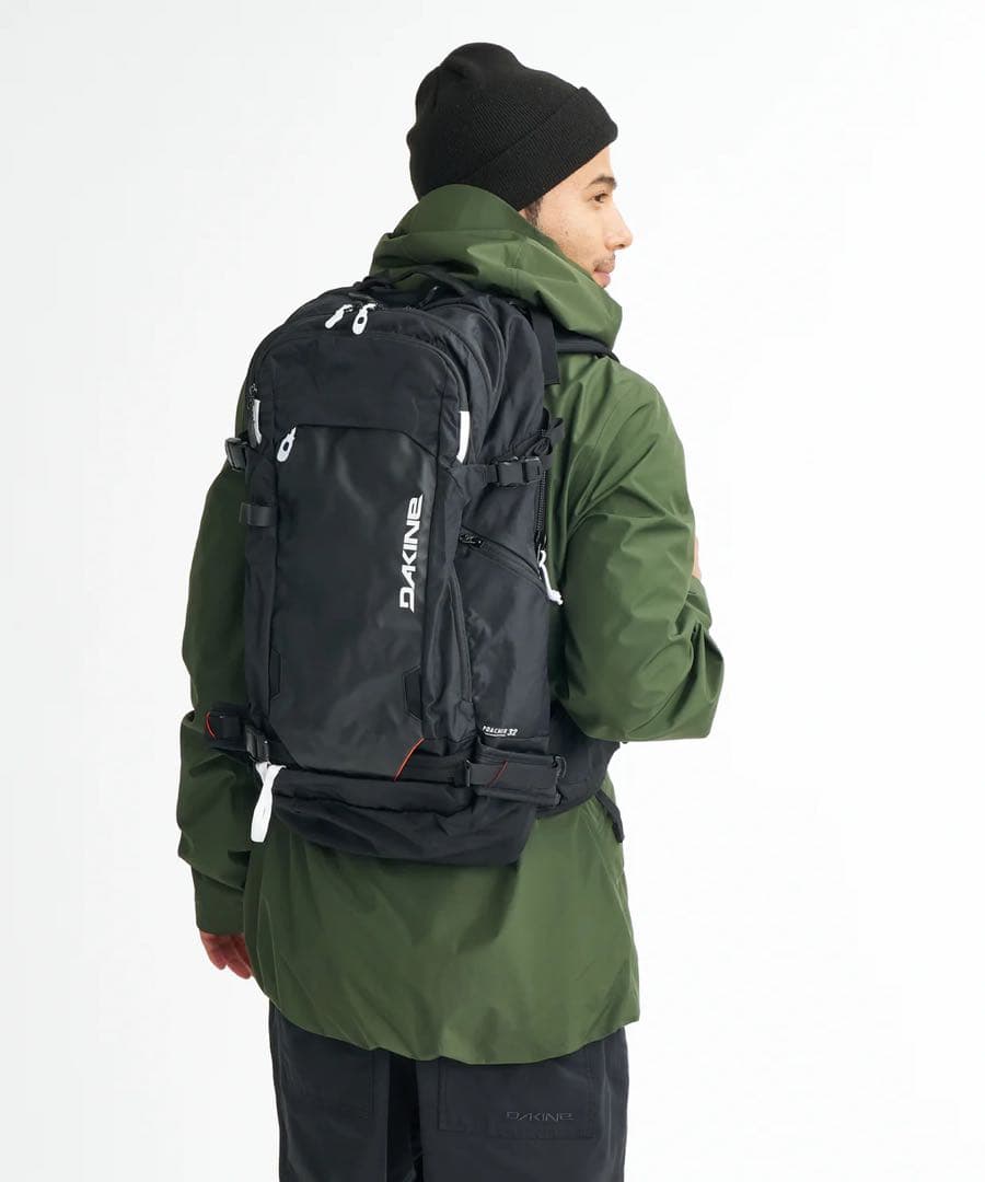 25/26' DAKINE POACHER BACKPACK 32L 新品未使用