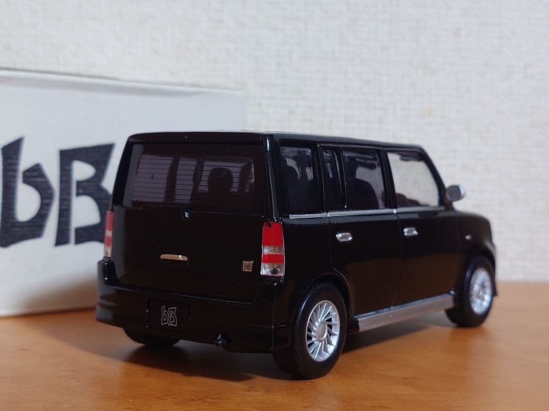 1/24 トヨタ bB 初代 カラーサンプル ミニカー ブラック 希少