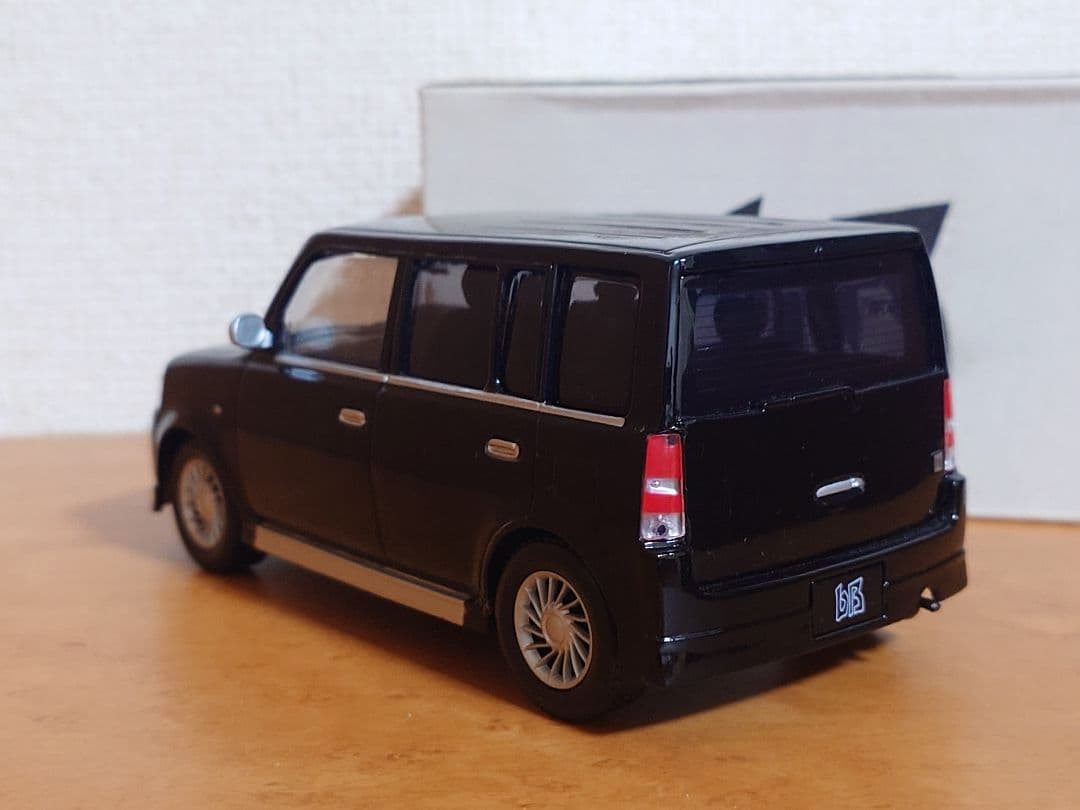 1/24 トヨタ bB 初代 カラーサンプル ミニカー ブラック 希少
