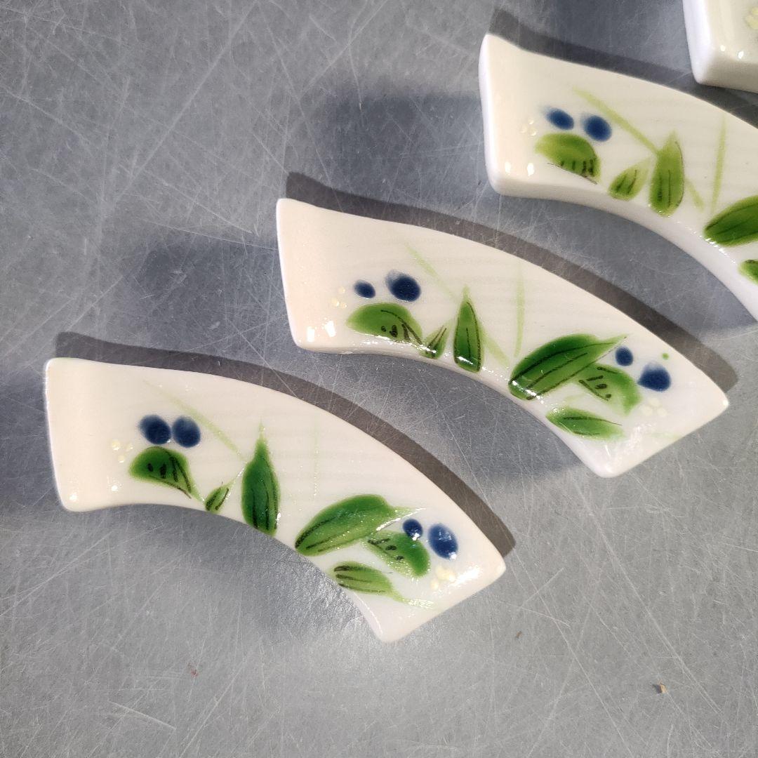 A1267-6/素明窯/井上路久 造/花草文箸置5客/共箱/和食器/懐石道具/