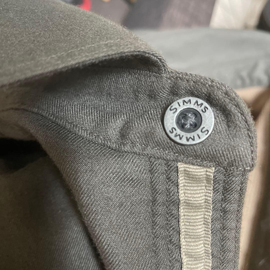 SIMMS シムス長袖防寒シャツ　サイズL(jpn XL)