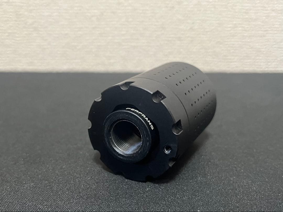 フラッシュハイダー　 FERFRANS サプレッサー　CRD マッドブル