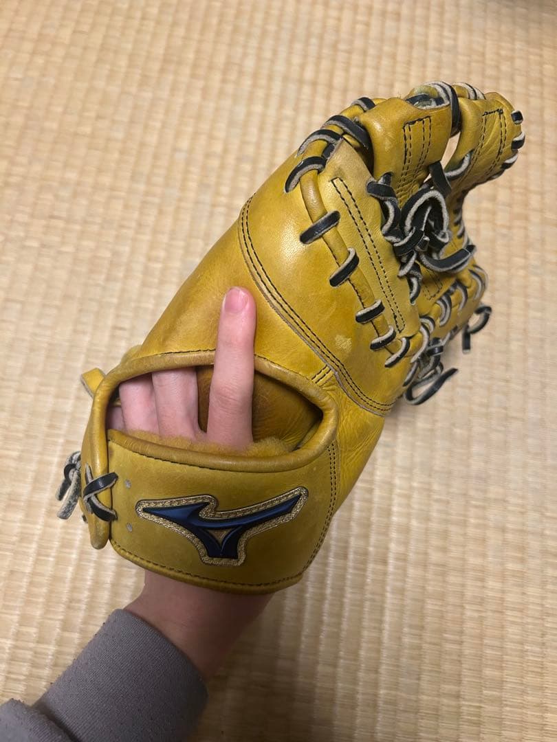 ミズノ 硬式用ファーストミット イエロー