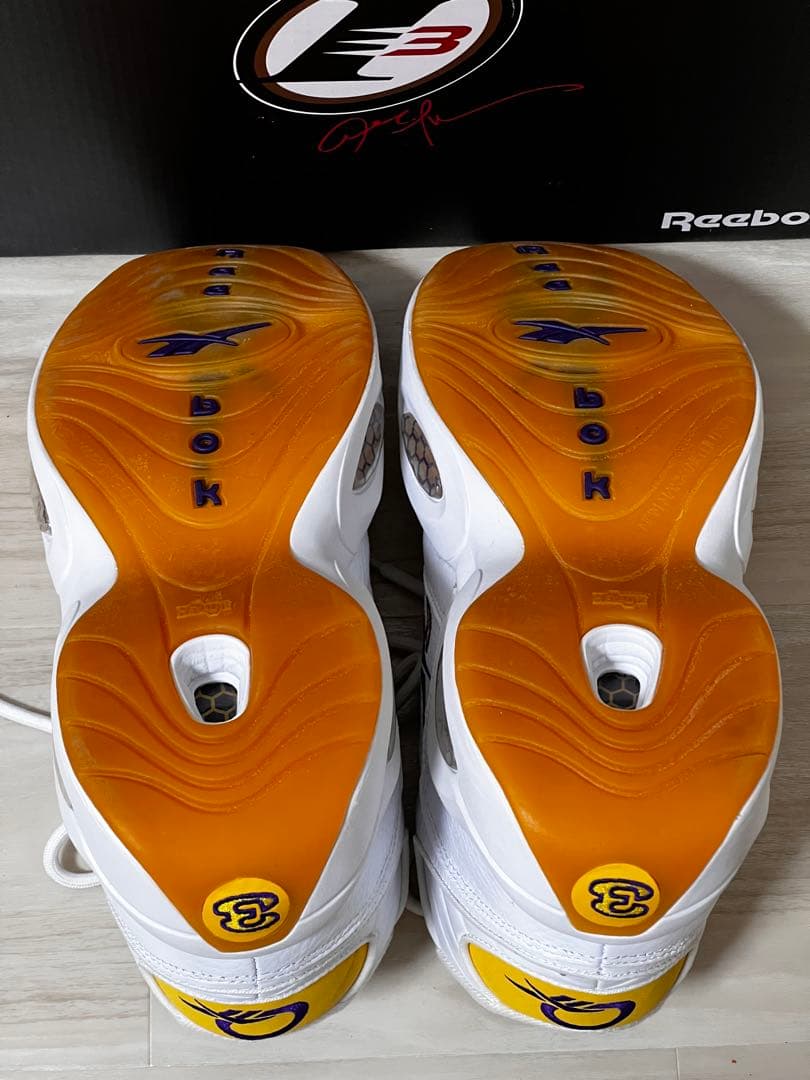 【美品】Reebok Question Mid 28cm コービー レイカーズ