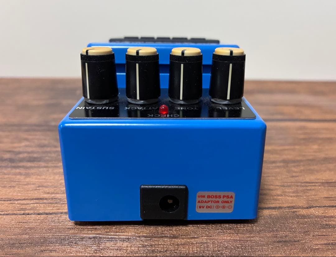 BOSS CS-3コンプレッサーACアダプター付き。美品！