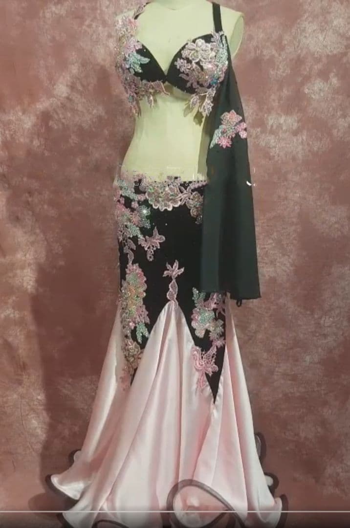 ベリーダンス衣装 ブラスカート セット 花モチーフ ピンク オーダーメイド