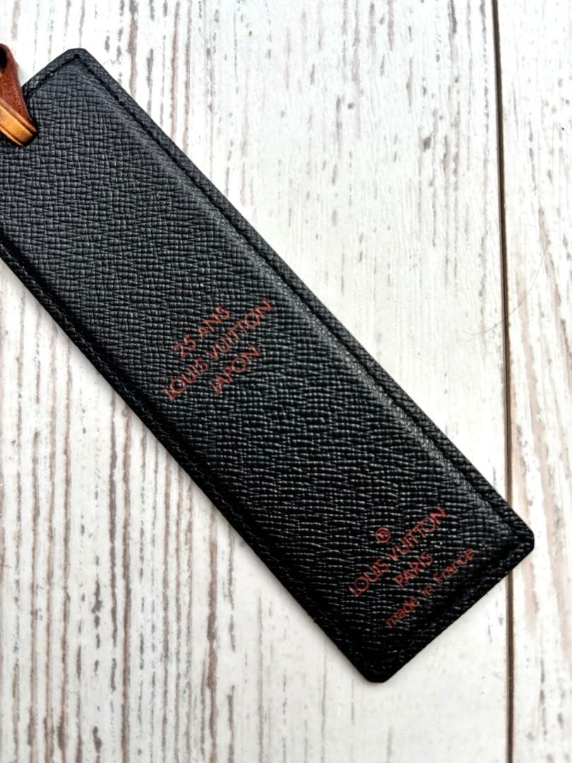 【非売品】LOUIS VUITTON 　しおり　ブックマーカー　マルチカラー