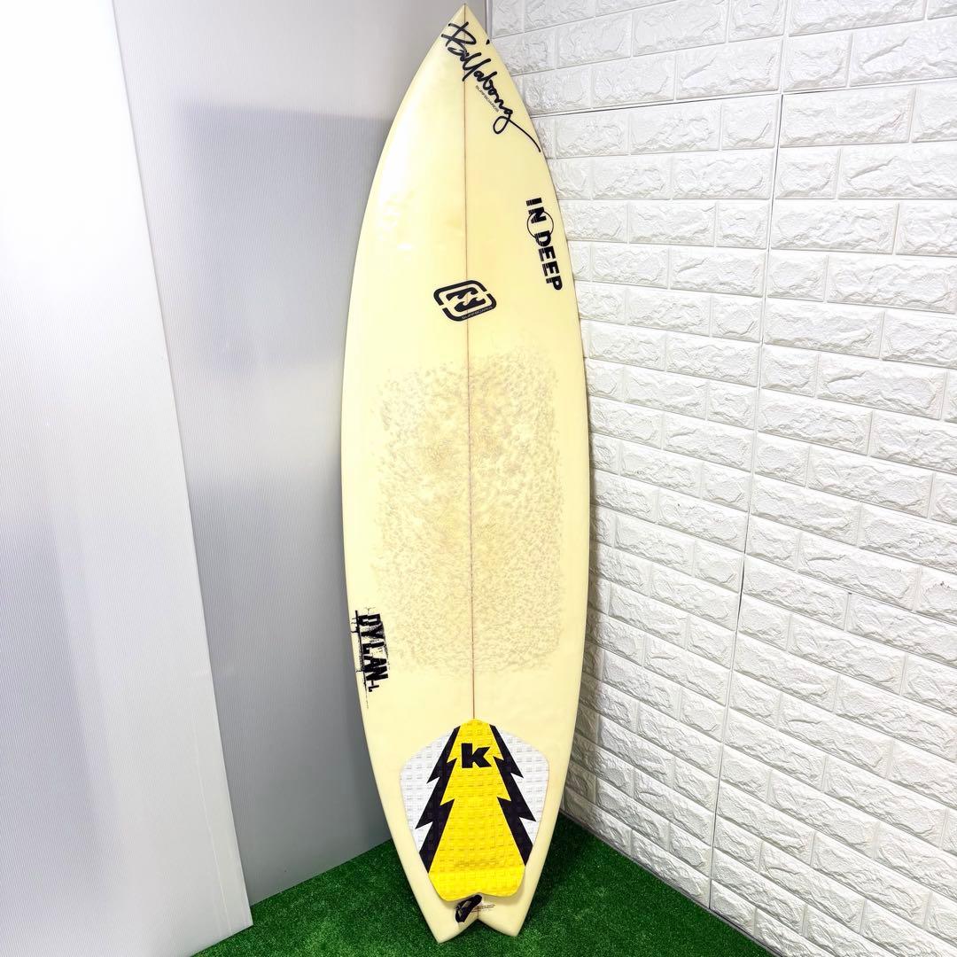 美品　DYLAN 5’11 サーフボード　フィン　ニットケース　マークリチャーズ
