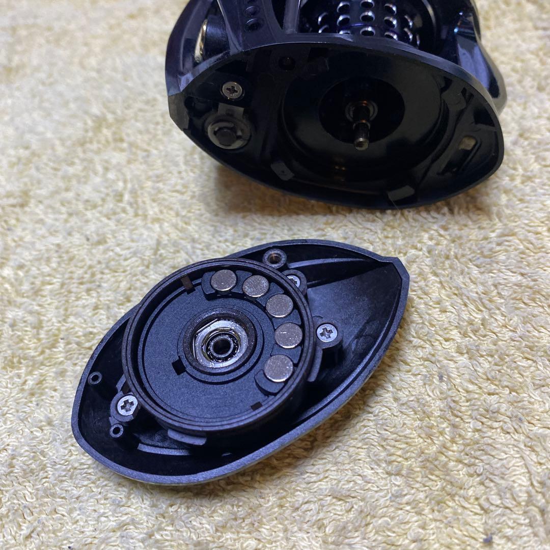 アブガルシア Revo LTX 右ハンドル　　ハンドル無し中古品