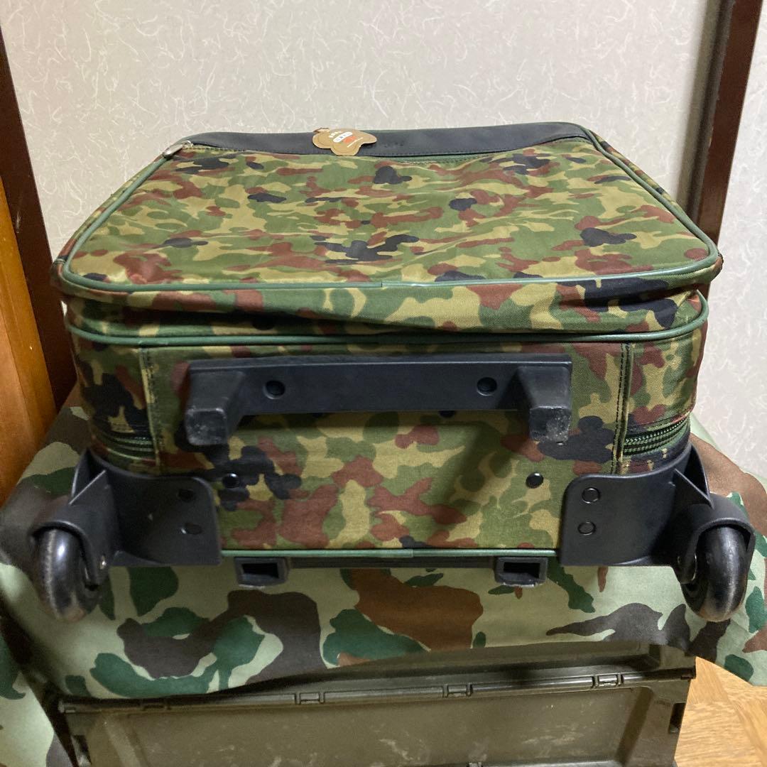 自衛隊　キャリーケース スーツケース