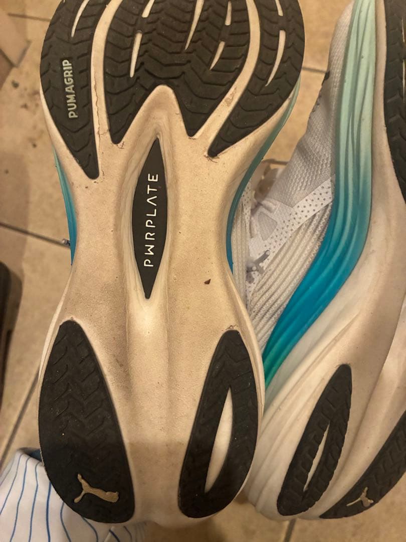 PUMA ディヴィエイト ニトロ 3 27.5cm / カーボンプレート搭載