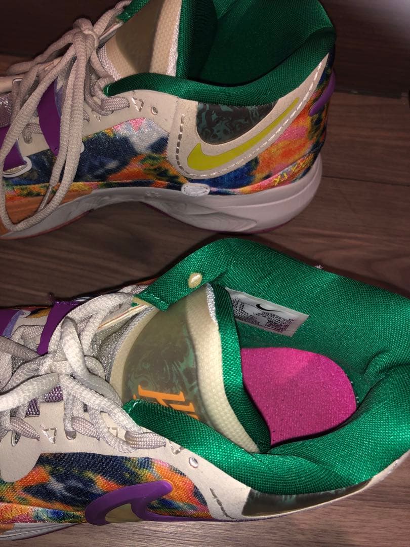 NIKE KYRIE 8 ✴︎CIRCLE OF LIFE✴︎29cm