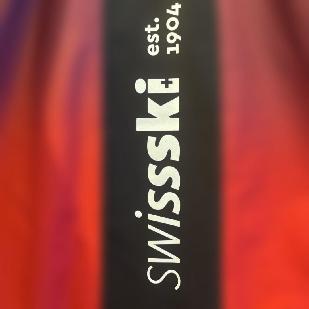 DESCENTE swiss ski フード付きジャケット 赤黒