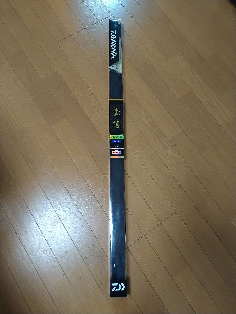未使用 ダイワ 葉隠 超硬 12 DAIWA ヘラブナ 鯉 ハゼ釣り竿 ハガクレ
