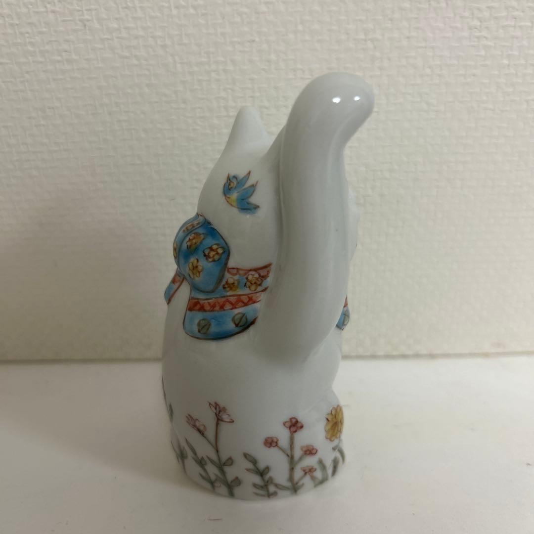 作家　陶芸作家　九谷焼　招き猫？　招き犬？　　縁起物　金運　花　鳥