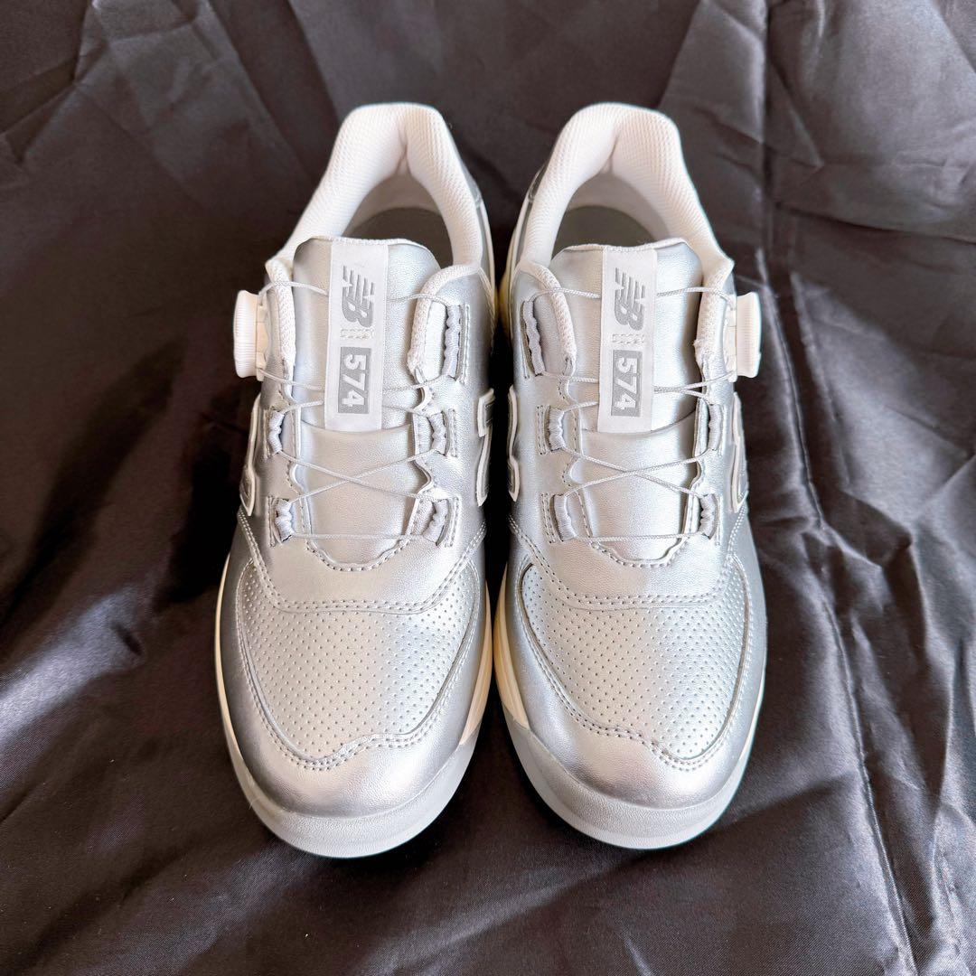 新品　NewBalance　ゴルフシューズ　24.5cm　箱つき
