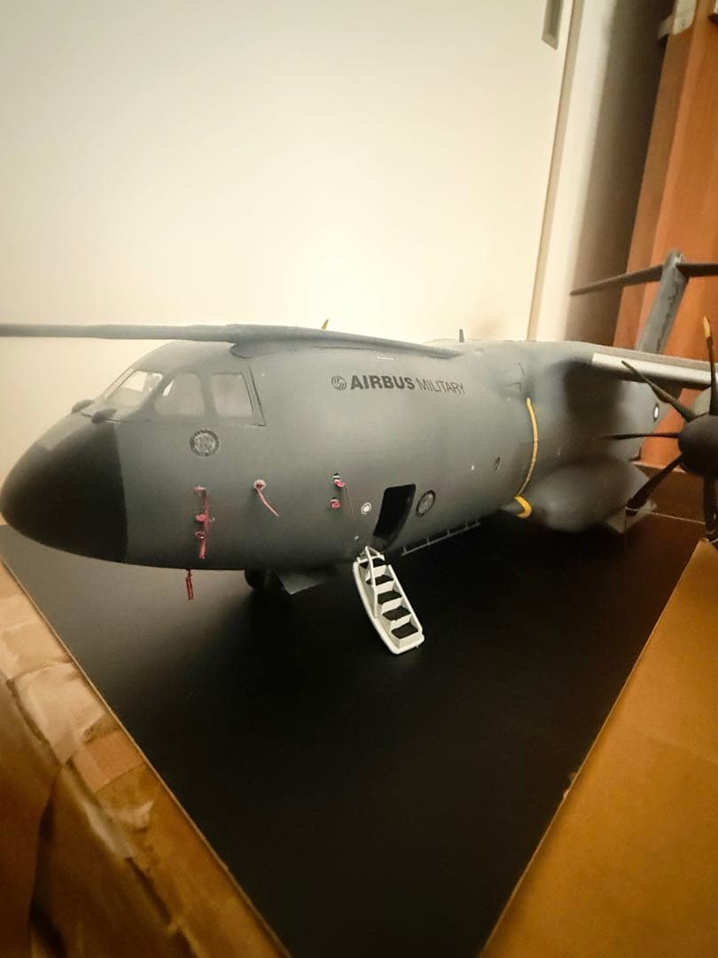 A400M 模型 1/72 スケール　レベル　完成品