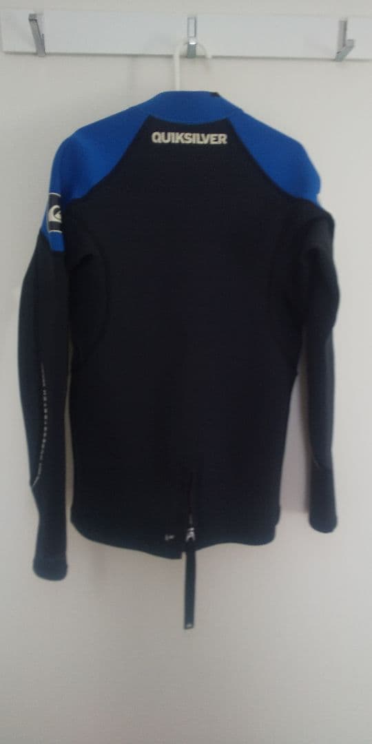 Quiksilver タッパー M/50 青/黒