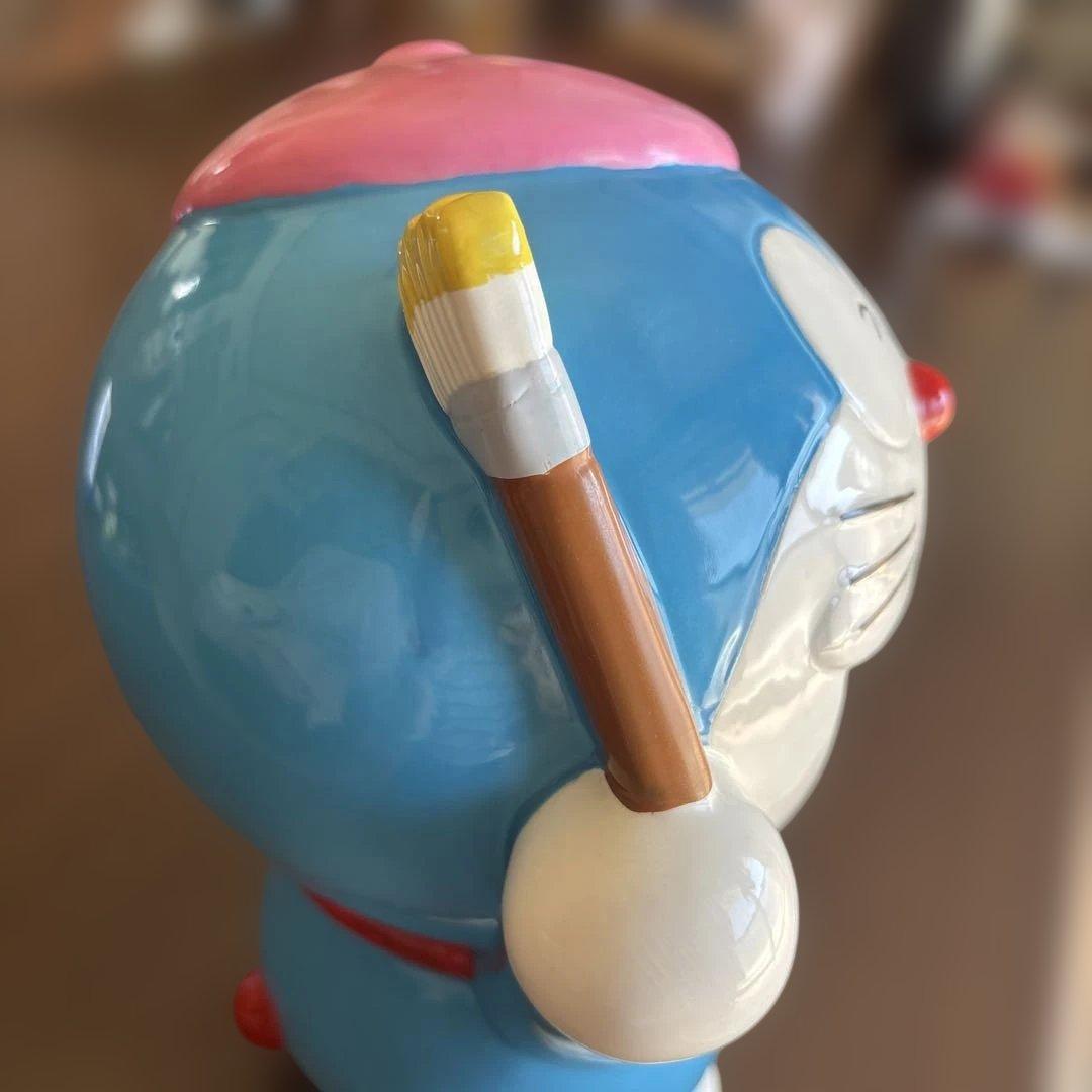 ドラえもん貯金箱　トヨタ　陶器製