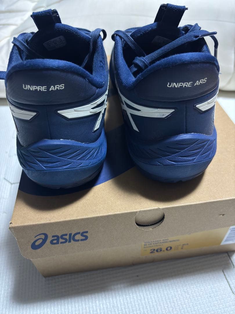 ASICS アンプレアレス2low 26.0センチ