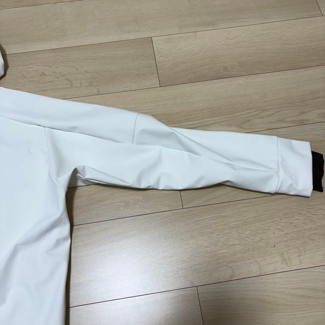【美品】オークリー　冬　ランニング　裏起毛　撥水ウインドブレーカー　M
