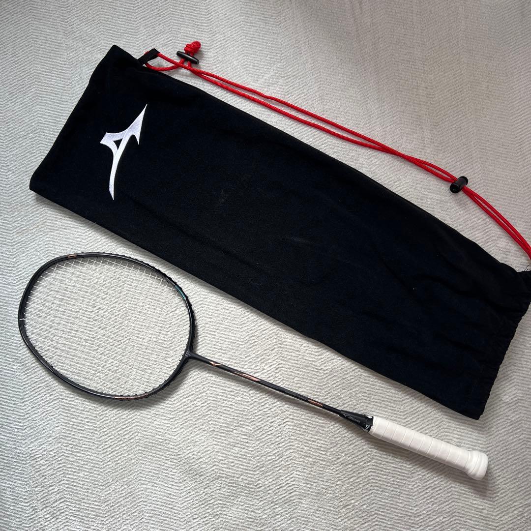 バドミントンラケット　ACROSPEED 0 4UG6 ラケットケース付き