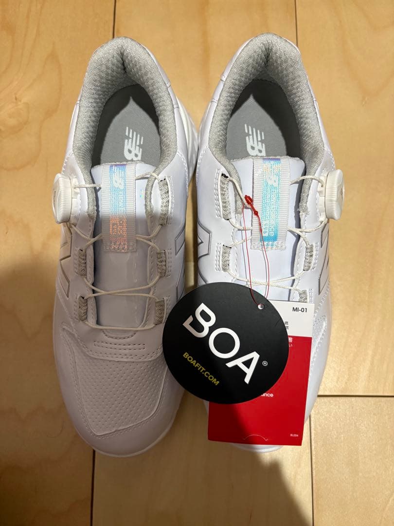 New Balance M-01 ホワイト ゴルフシューズ