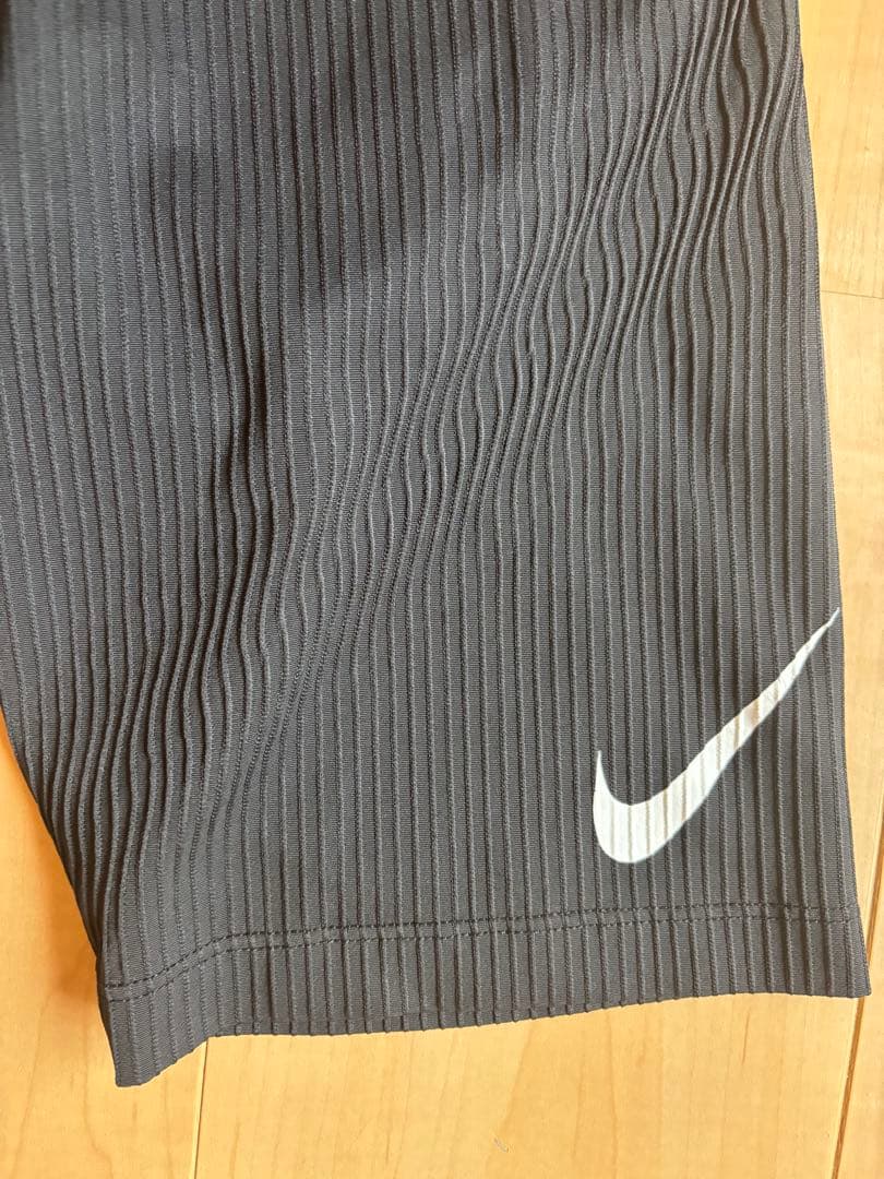 【美品】 Nike エアロスイフト Mサイズ