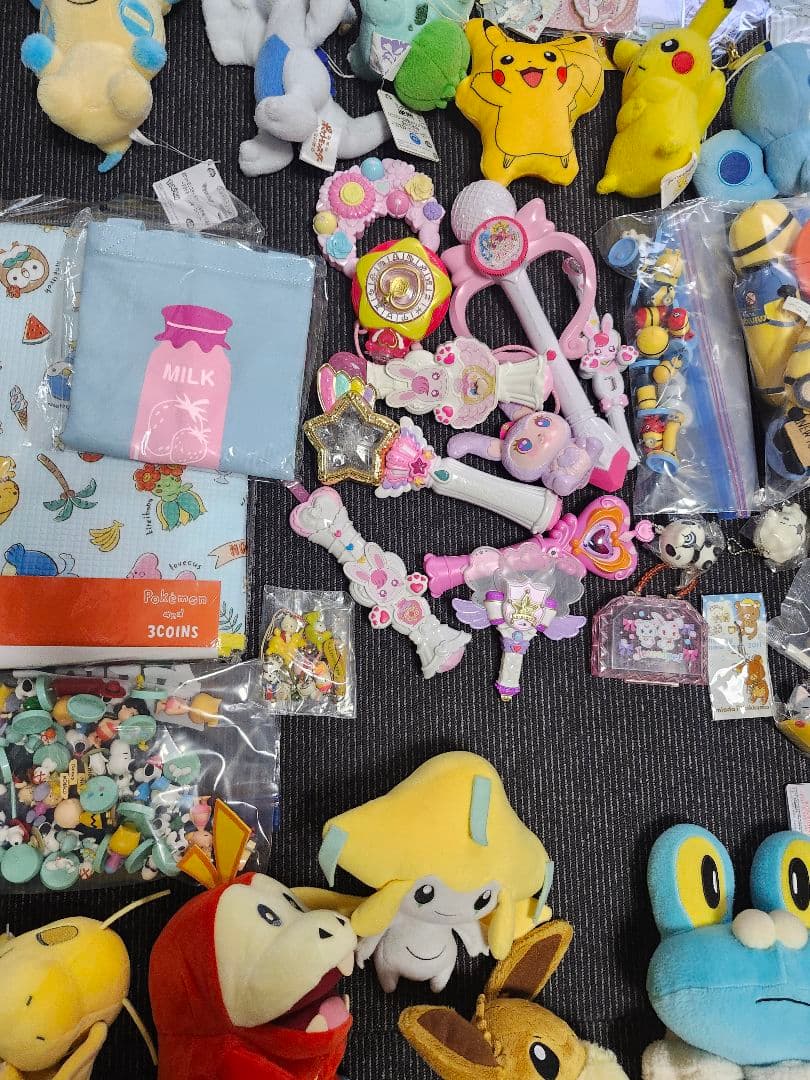 ポケモン　ミニオン　プリキュア　まとめ売り