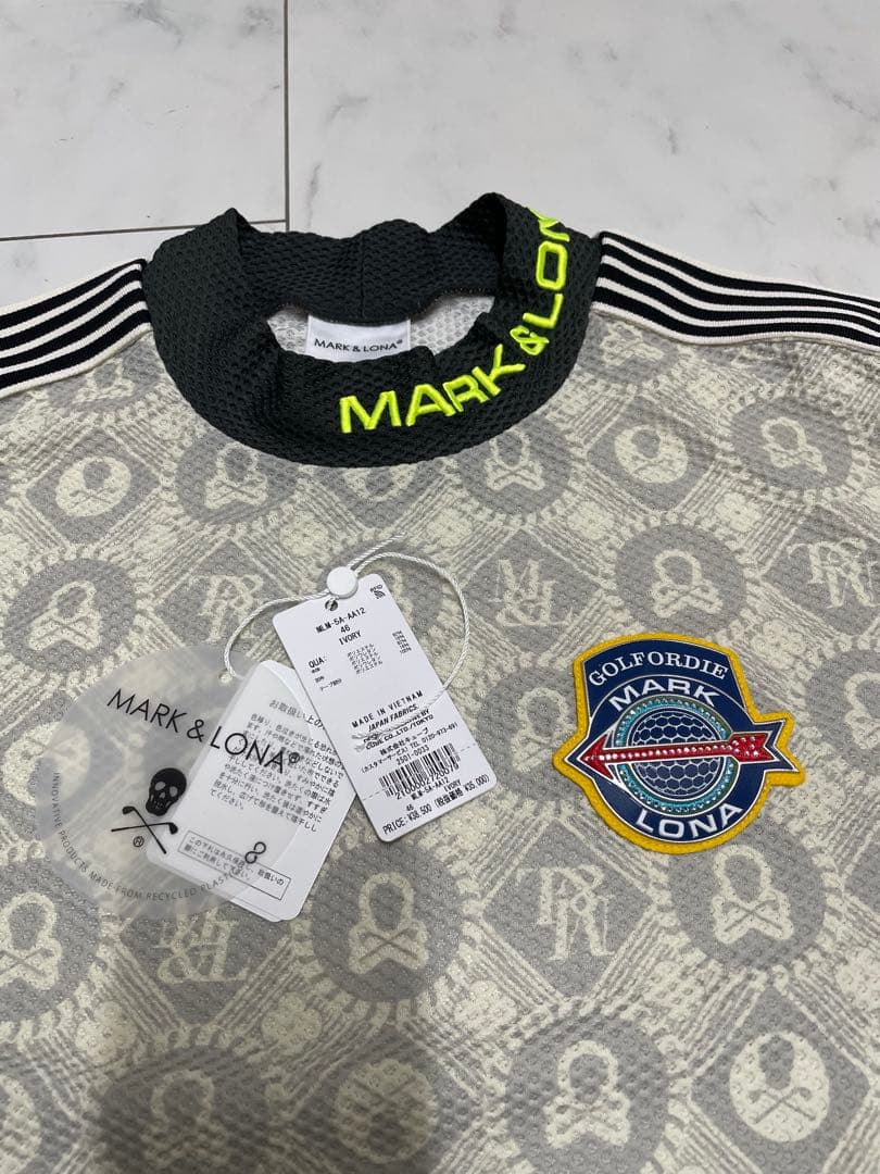 MARK & LONA グレー模様 ハイネックシャツ国内正規品