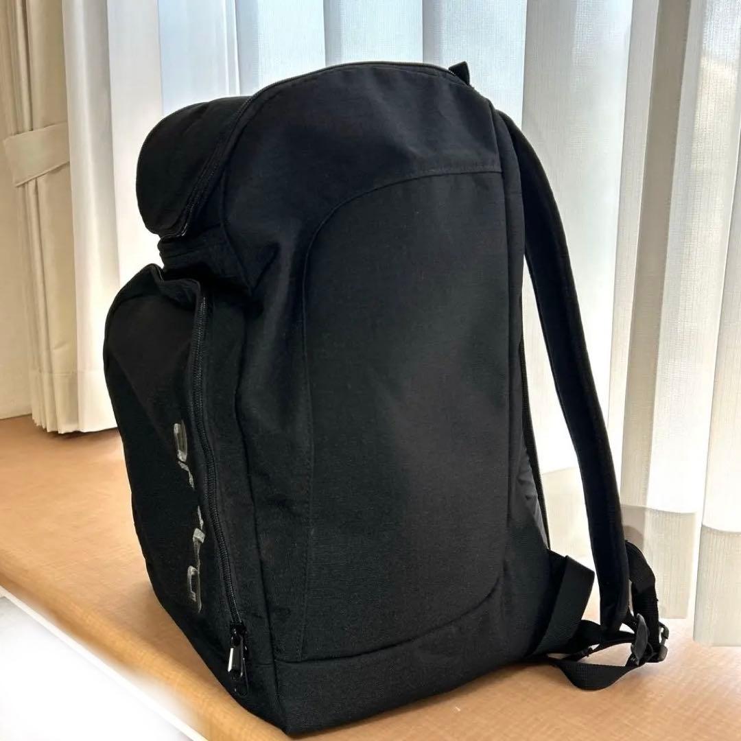 【最終価格/美品】DAKINE50リュック/スノボ/スキー/ブラック メンズ