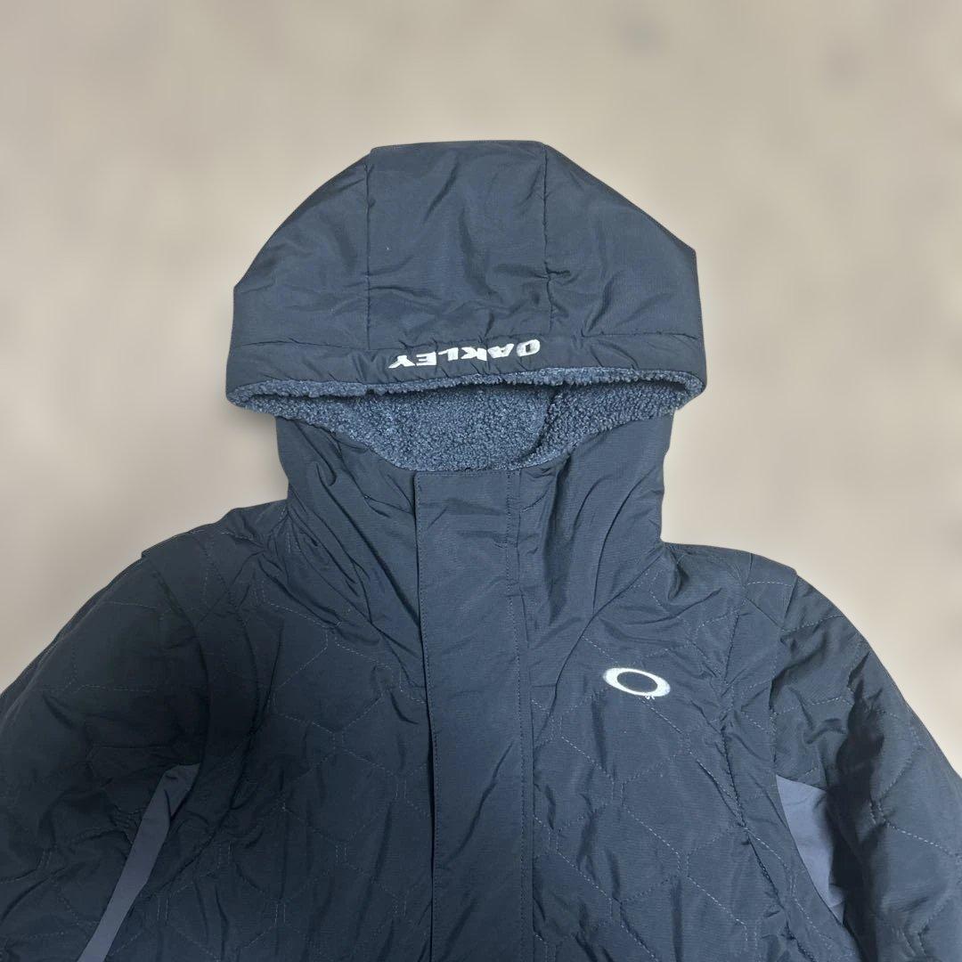 Oakley ネイビー キルティングジャケット フード付き