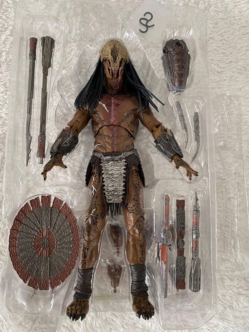 NECA プレデター FERAL PREDATOR ネカ PREY エイリアン