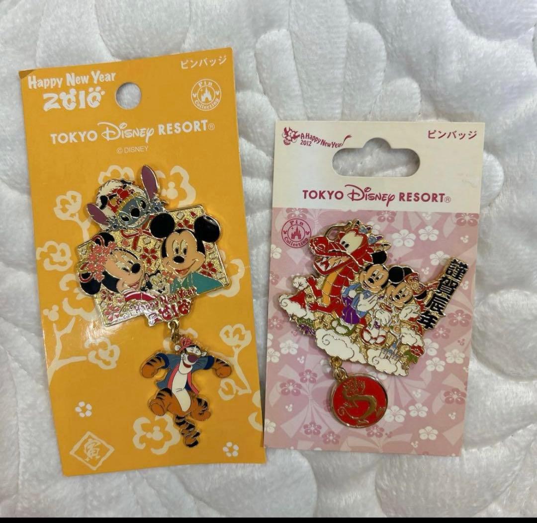 大河ページ　　【ディズニー】ミッキーマウス&ミニーマウス ピンバッチ