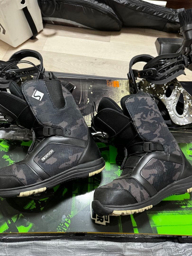 ANTHEM,SALOMON ブーツウェア一式