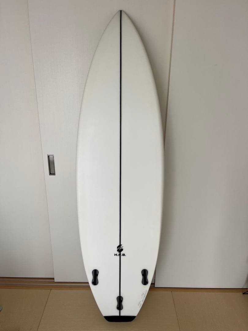 【超美品】送料込HFB P3 EPS 5.11サーフボード FCS2