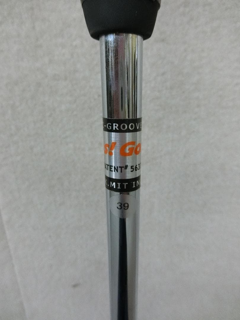 b779 Yes! Golf C-Groove Victoria ロングパター