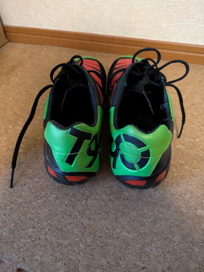 NIKE TOTAL 90 サッカーシューズ