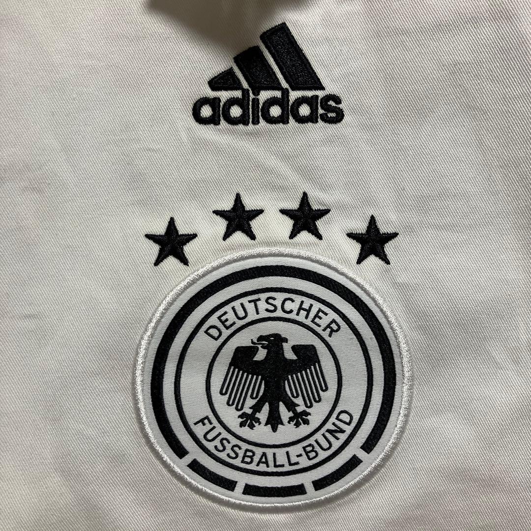 アディダス サッカー ドイツ代表 ICONジャケット M 未使用