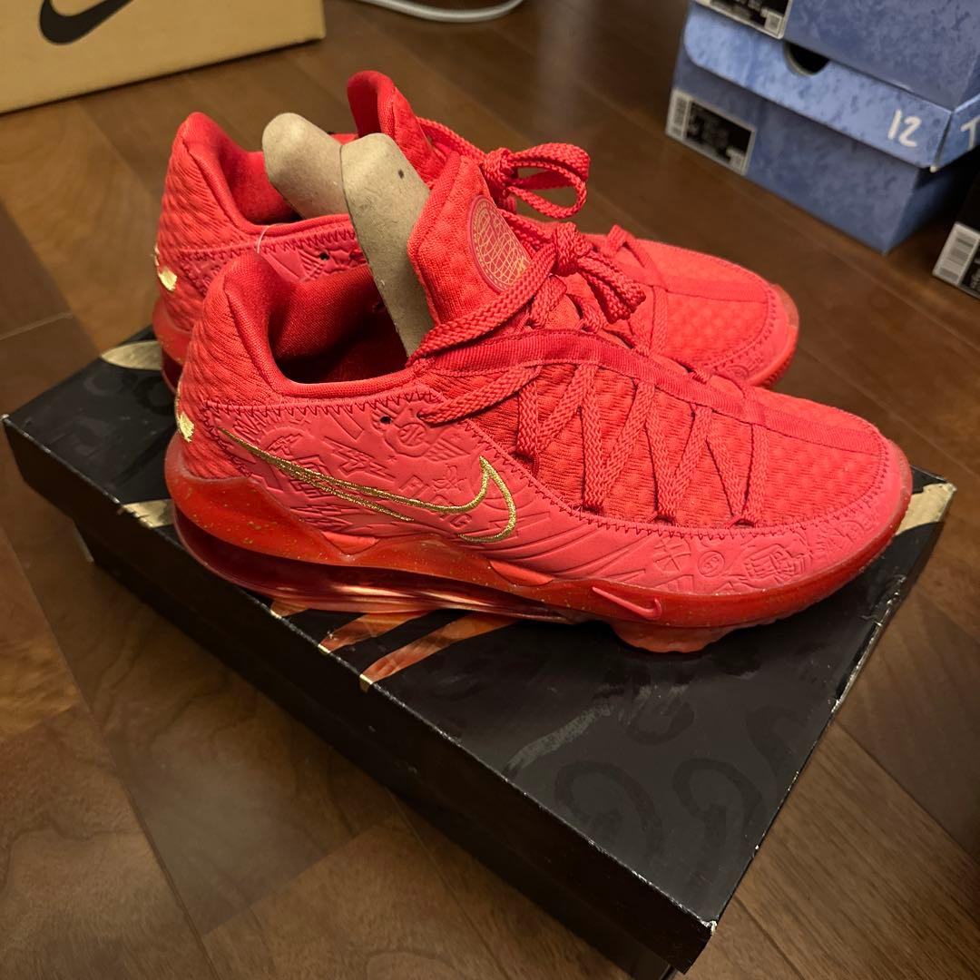 LeBron17low タイタン　26.5cm新品未使用　値下げ！