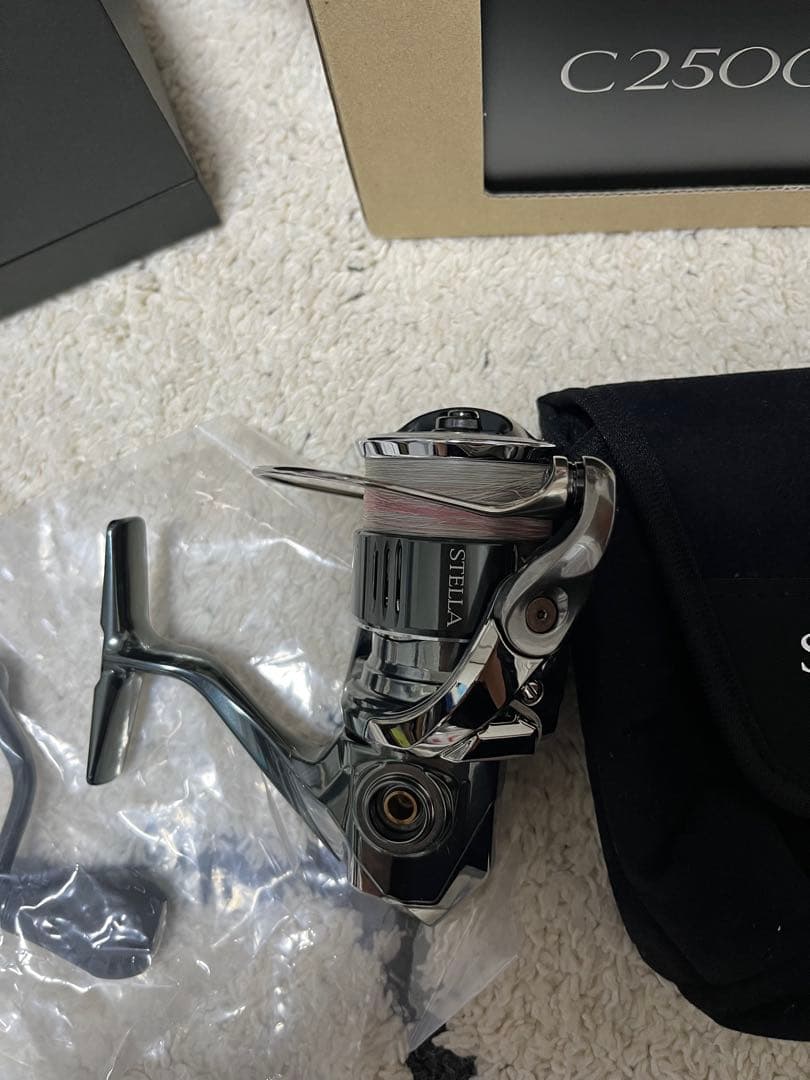 シマノ22ステラC2500S美品SHIMANO STELLA夢屋スタンド付き