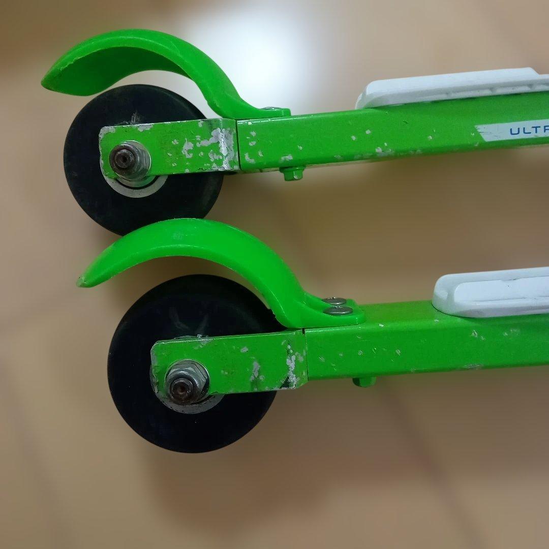BONES SKIROLL 　ローラースキー